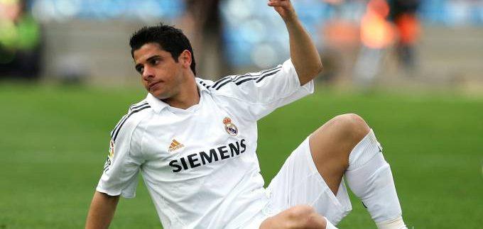 Cicinho: ‘Vi Jesus depois de 18 caipirinhas e 14 cervejas’