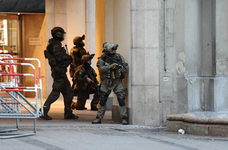 Terror em Munique: atiradores deixam 8 mortos