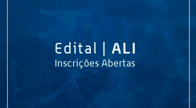 Fundect abre edital com vagas para recém-formados no valor de R$ 4 mil
