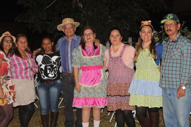 Idosos de Nioaque tem mais uma noite de muita festa no Assentamento Palmeira