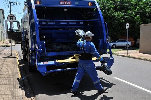 Empresas resistem a pagar por coleta de lixo em Campo Grande