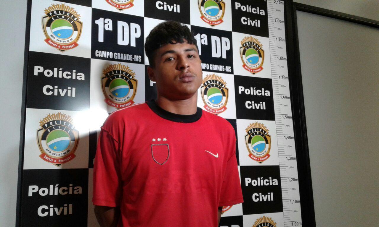 Chapeiro foi executado porque sentou em mesa com mulher