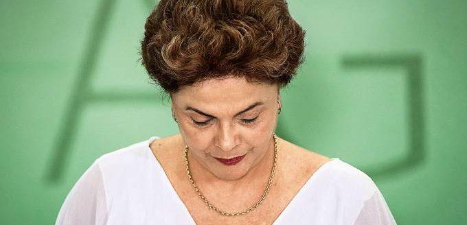 Conclusão do impeachment ficará para setembro