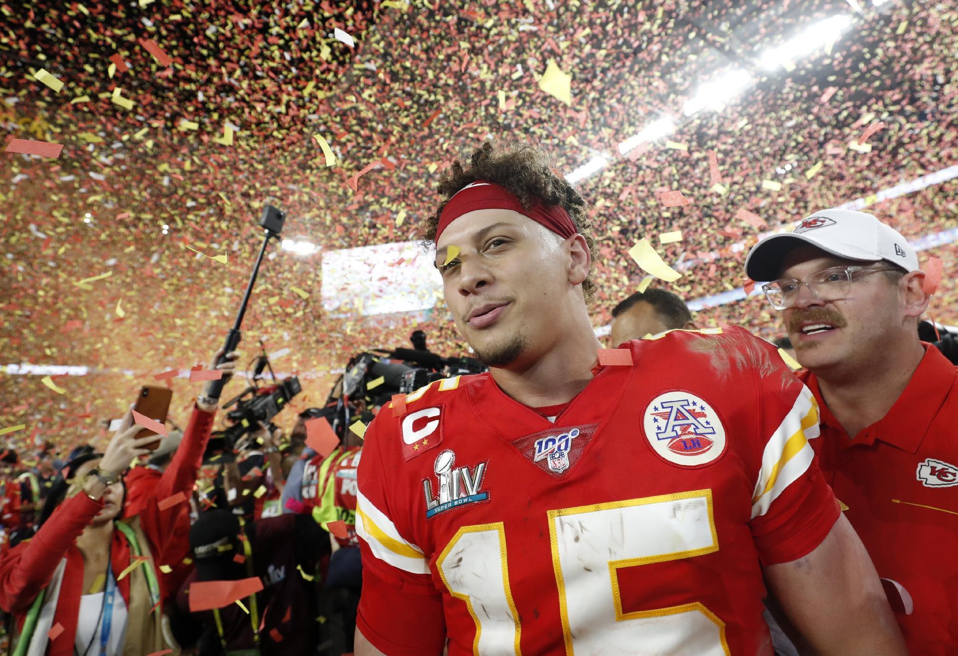 Com virada, Kansas City Chiefs conquista o Super Bowl