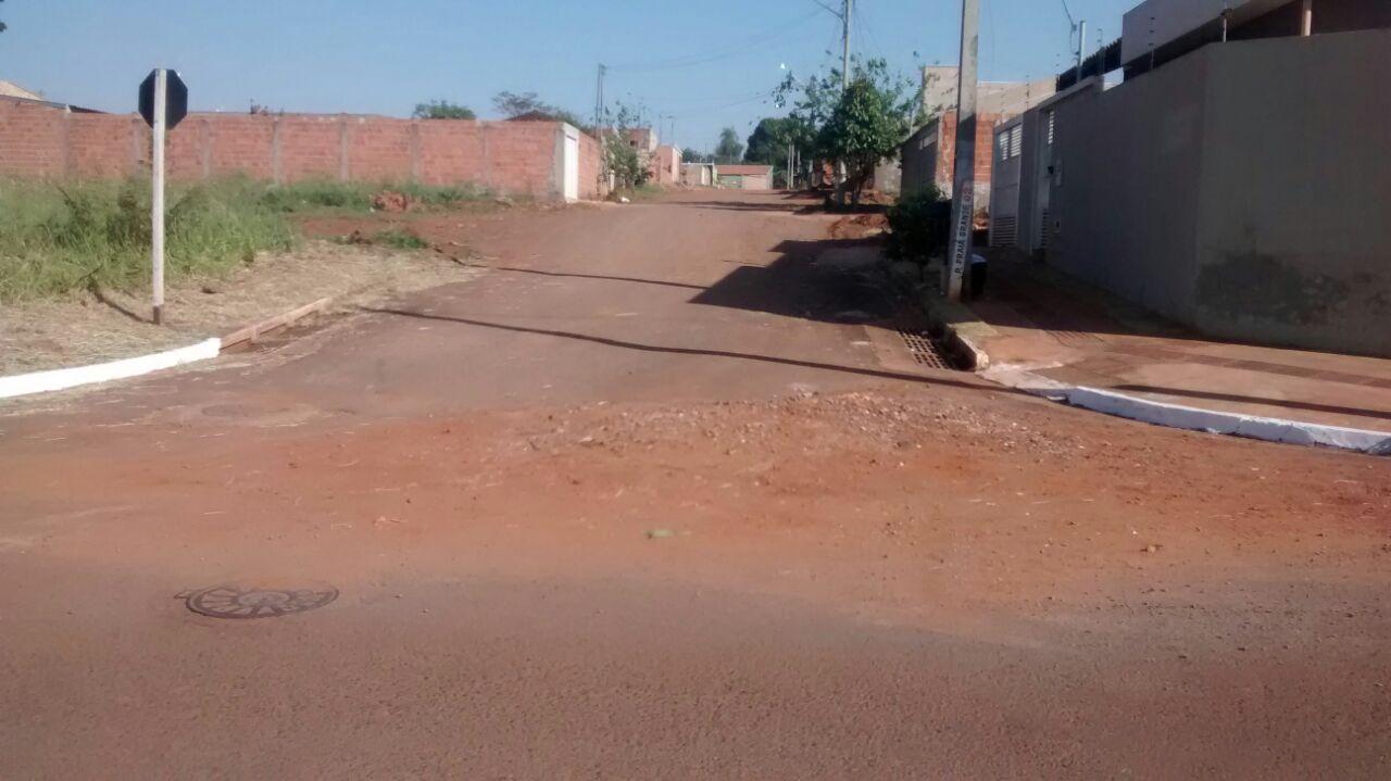 Técnico de informática é baleado durante assalto em Campo Grande