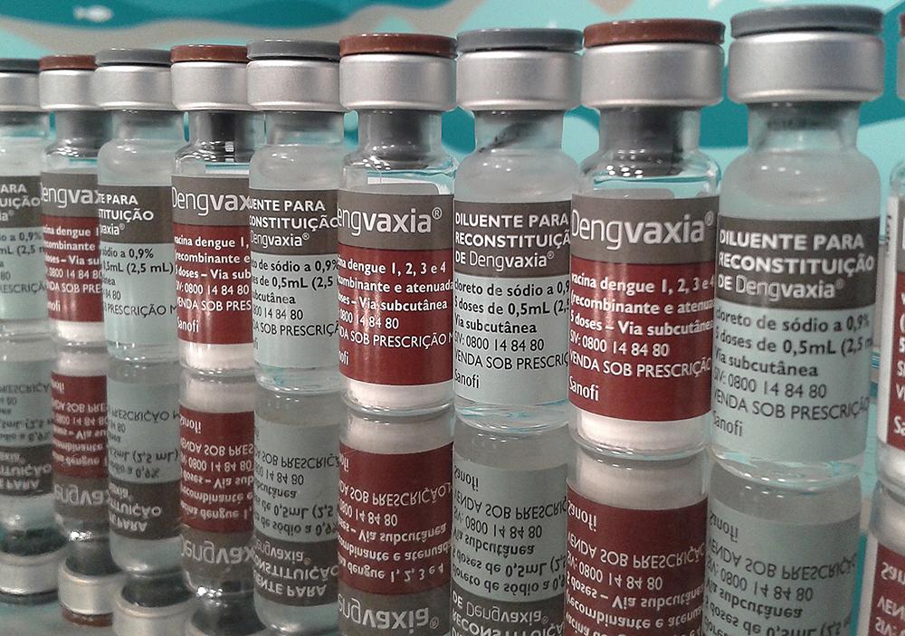Abusiva, dose de vacina contra a dengue custa até R$ 350