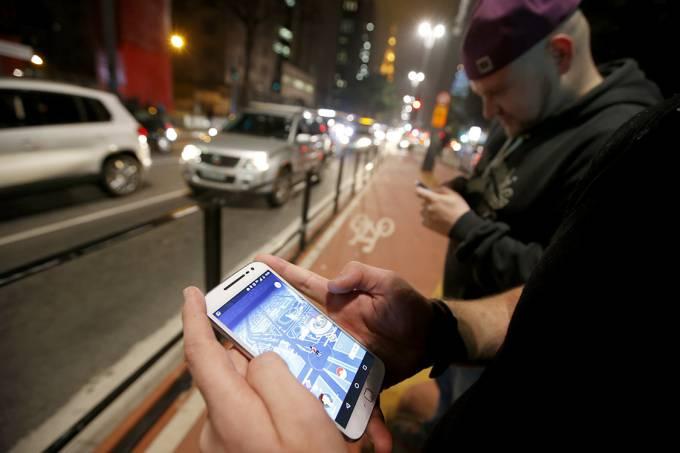 ‘Pokémon Go’ altera a rotina em São Paulo