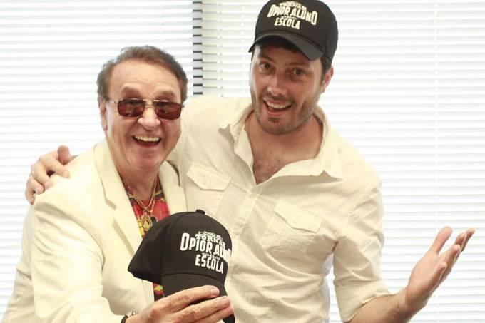 Quico de ‘Chaves’ aprende português para filme de Danilo Gentili