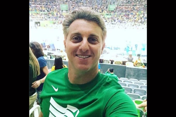 Vaias a Luciano Huck continuam nas redes sociais