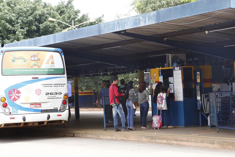 Mudanças em linhas de ônibus entram em vigor nesta quinta-feira
