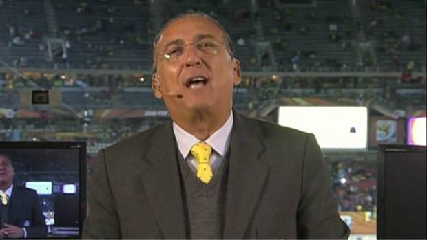 Comentarista da BBC diz que Galvão Bueno “precisa calar a boca”