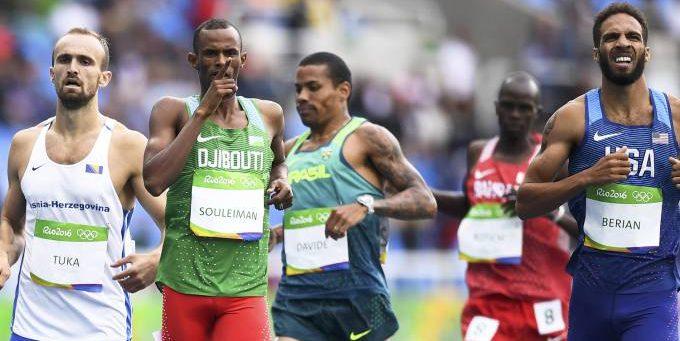 Brasileiro Kleberson Davide avança às semifinais dos 800m