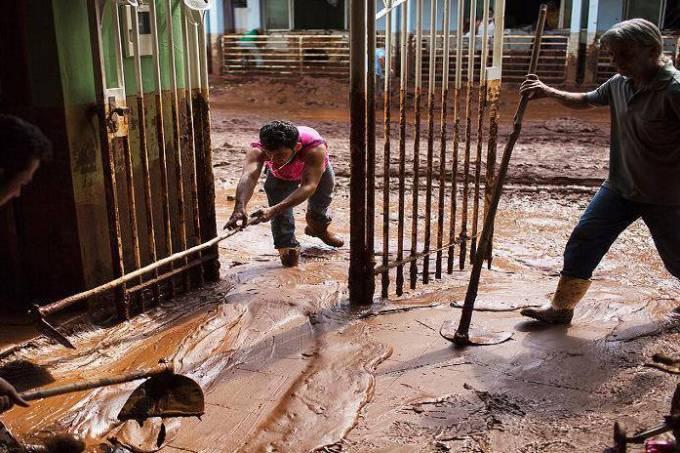 Controladora da Samarco tem prejuízo recorde de US$ 6,39 bi