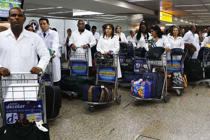 Câmara aprova em plenário MP que prorroga Mais Médicos por 3 anos