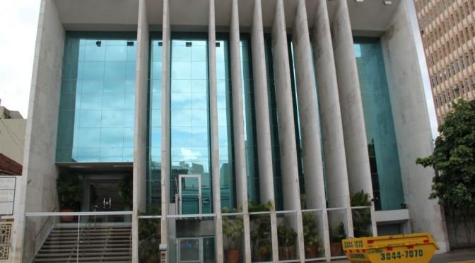 Funtrab tem vagas para eletricista, caseiro e garçom