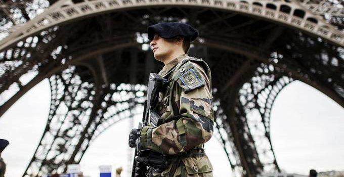 Três pessoas que preparavam ataques são detidas na França