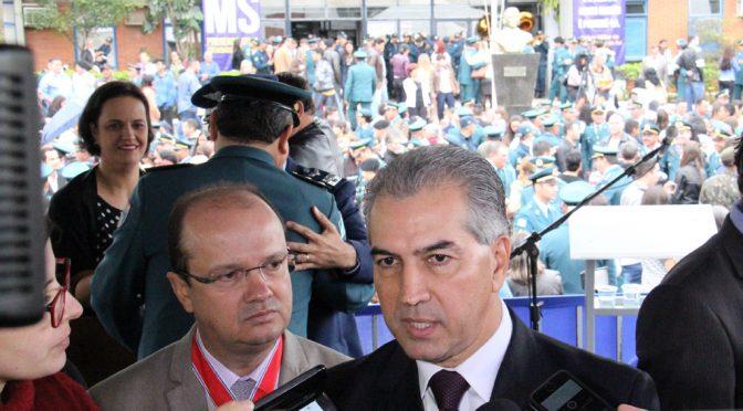 “Paciência tem fim”, diz Reinaldo sobre falta de apoio federal