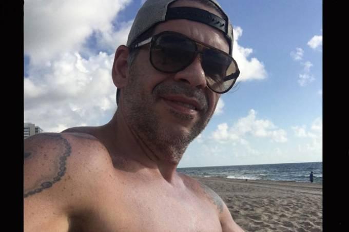 Leandro Hassum exibe muque no Instagram: 65 quilos a menos