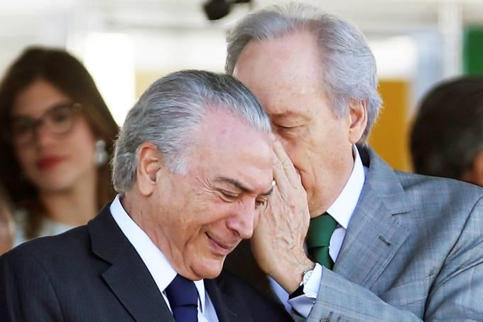 Após tropeços, Temer rediscute política de comunicação