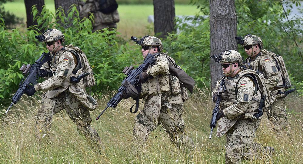 Militares alemães irão combater tráfico de armas no Mediterrâneo