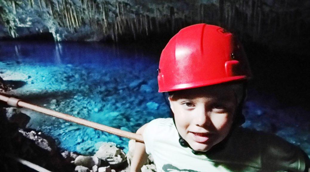 Youtuber de 9 anos faz série sobre passeios em Bonito e Jardim