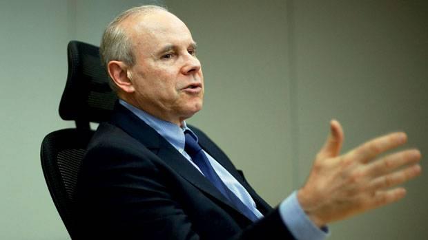 Mantega foi retirado de hospital para ser preso