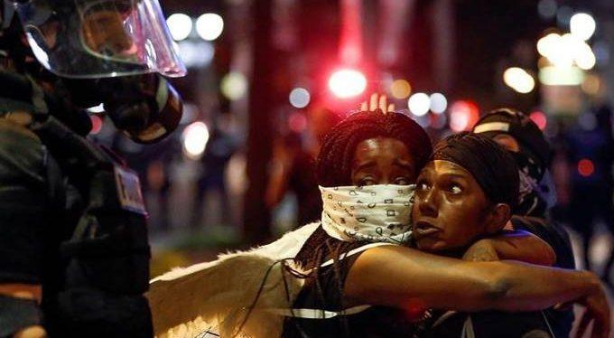 Como o terror e o racismo afeta a eleição nos EUA