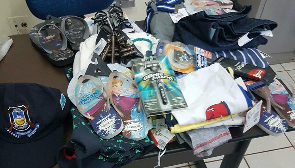 Jovem é presa após fazer 