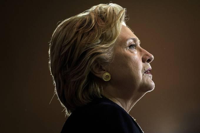 Anúncio de Hillary mostra meninas ouvindo insultos de Trump