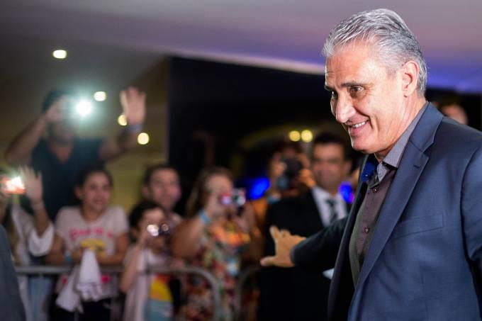 Eliminatórias: seleção começa a chegar a Natal