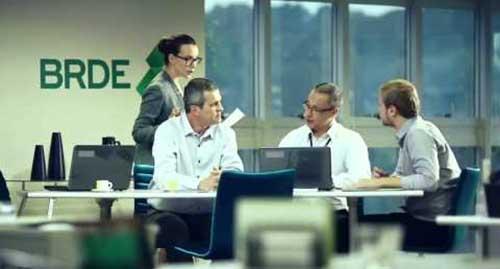 BRDE prevê bater novo recorde de financiamentos contratados no Estado