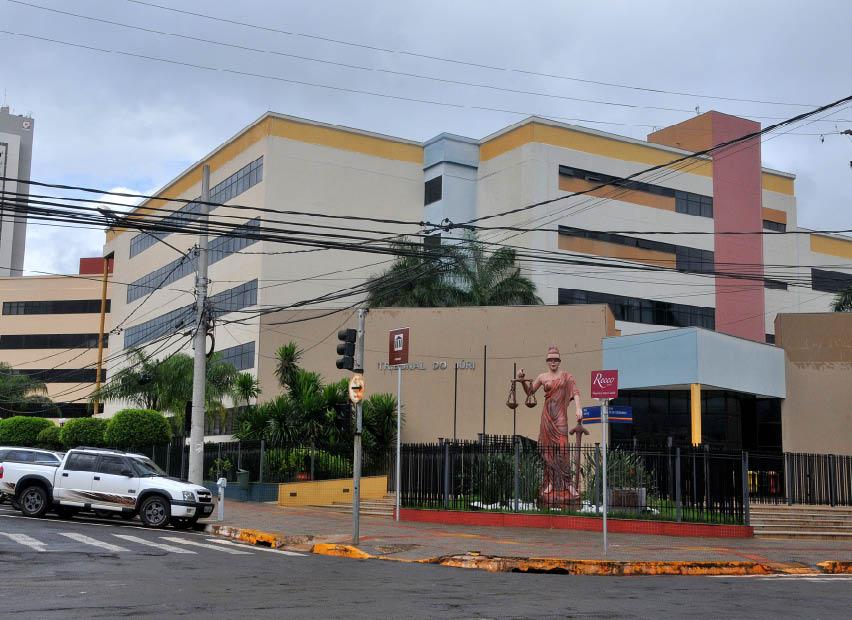 Justiça aumenta gastos, mas reduz eficiência, diz conselho