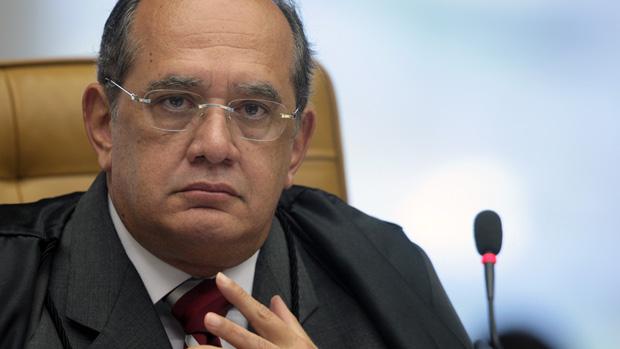 Juízes e procuradores pedem que Janot investigue Gilmar Mendes