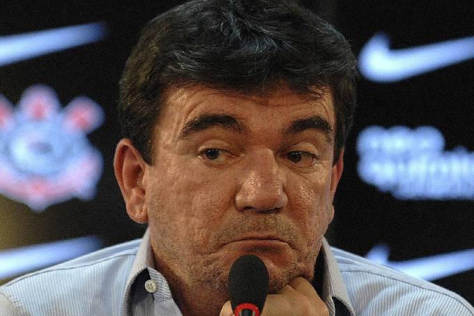 Andrés Sanchez: “Time do Corinthians tem que ter uns bandidos”