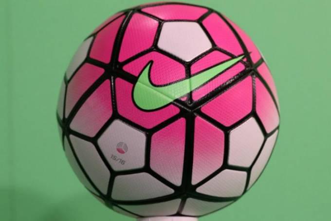 Brasileirão terá bola especial para Outubro Rosa