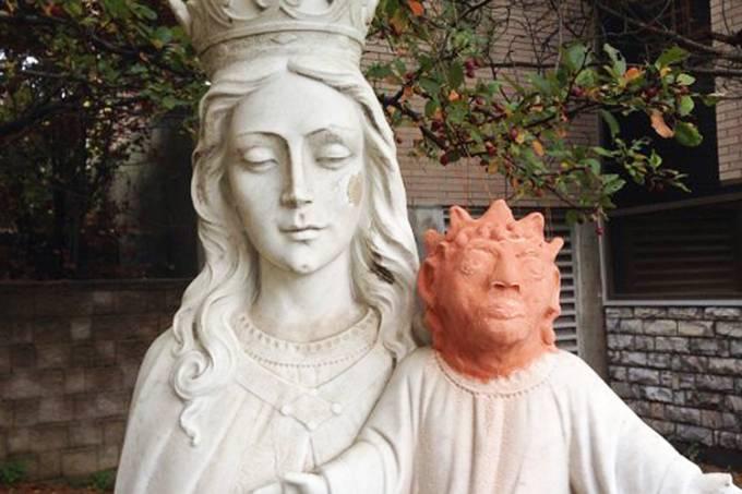 Restauração ‘chocante’ de estátua de Jesus vira piada no Canadá