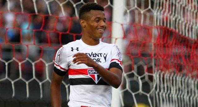 SPFC bate Ponte e fica longe do rebaixamento