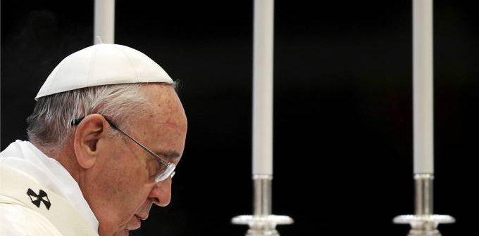 Vaticano proíbe que cinzas sejam guardadas em casa após cremação