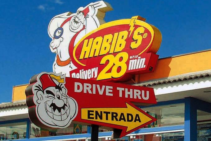 Teste indica que hambúrguer do Habib’s tem problemas de higiene