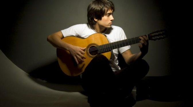 Comemoração do Dia do Servidor terá show com Marcelo Loureiro e sorteio de prêmios