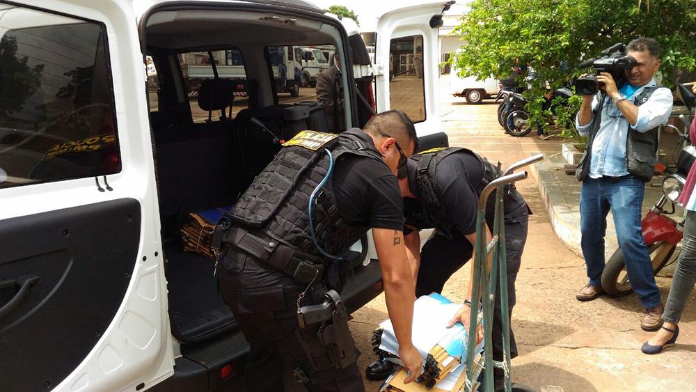 Investigação de radares vencidos faz MP apreender documentos na Agetran