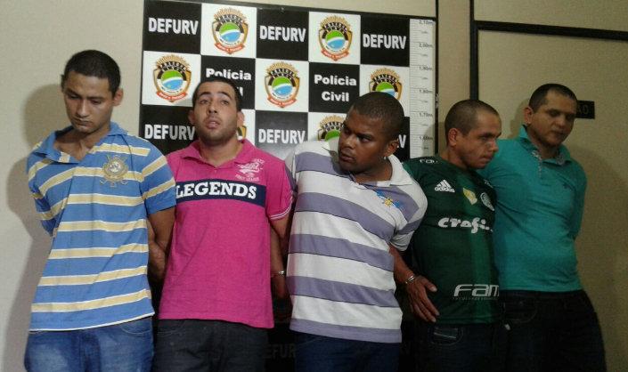 Presa quadrilha que amarrou casal para levar caminhonete ao Paraguai