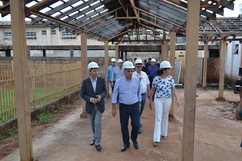 Governador anuncia R$ 8 milhões em obras na Santa Casa