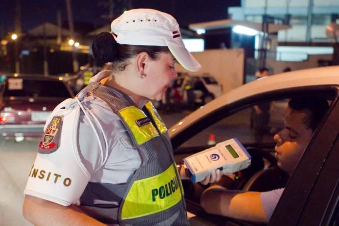 Denatran lança aplicativo que dá desconto de 40% em multas