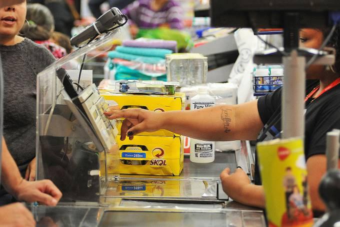 Vendas no varejo caem 1% e têm pior setembro em 14 anos