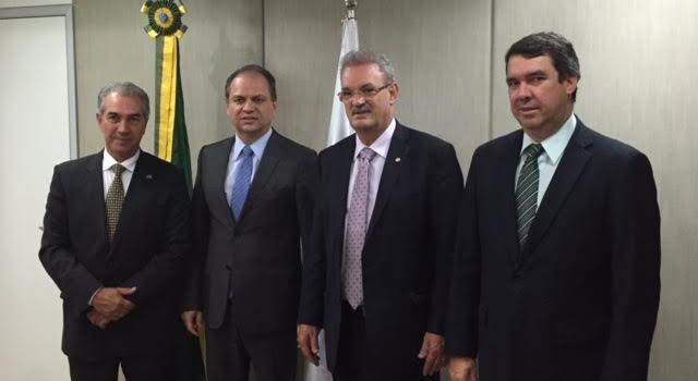 Reinaldo recebe da União garantia de recursos para Hospital Regional de Dourados