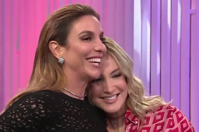 Ivete e Claudia Leitte têm encontro fofo no ‘The Voice’