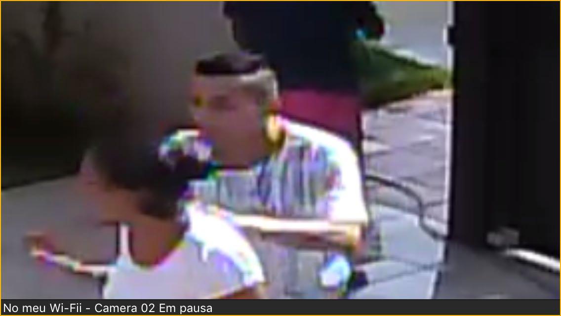 Depois de dominar empregada, assaltantes fazem limpa em casa na Capital