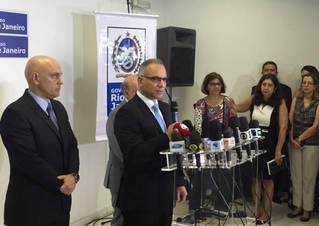 ‘A polícia sangra’, diz secretário de segurança do Rio