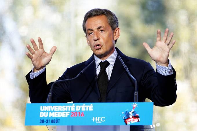 Sarkozy perde primárias e decide abandonar a política